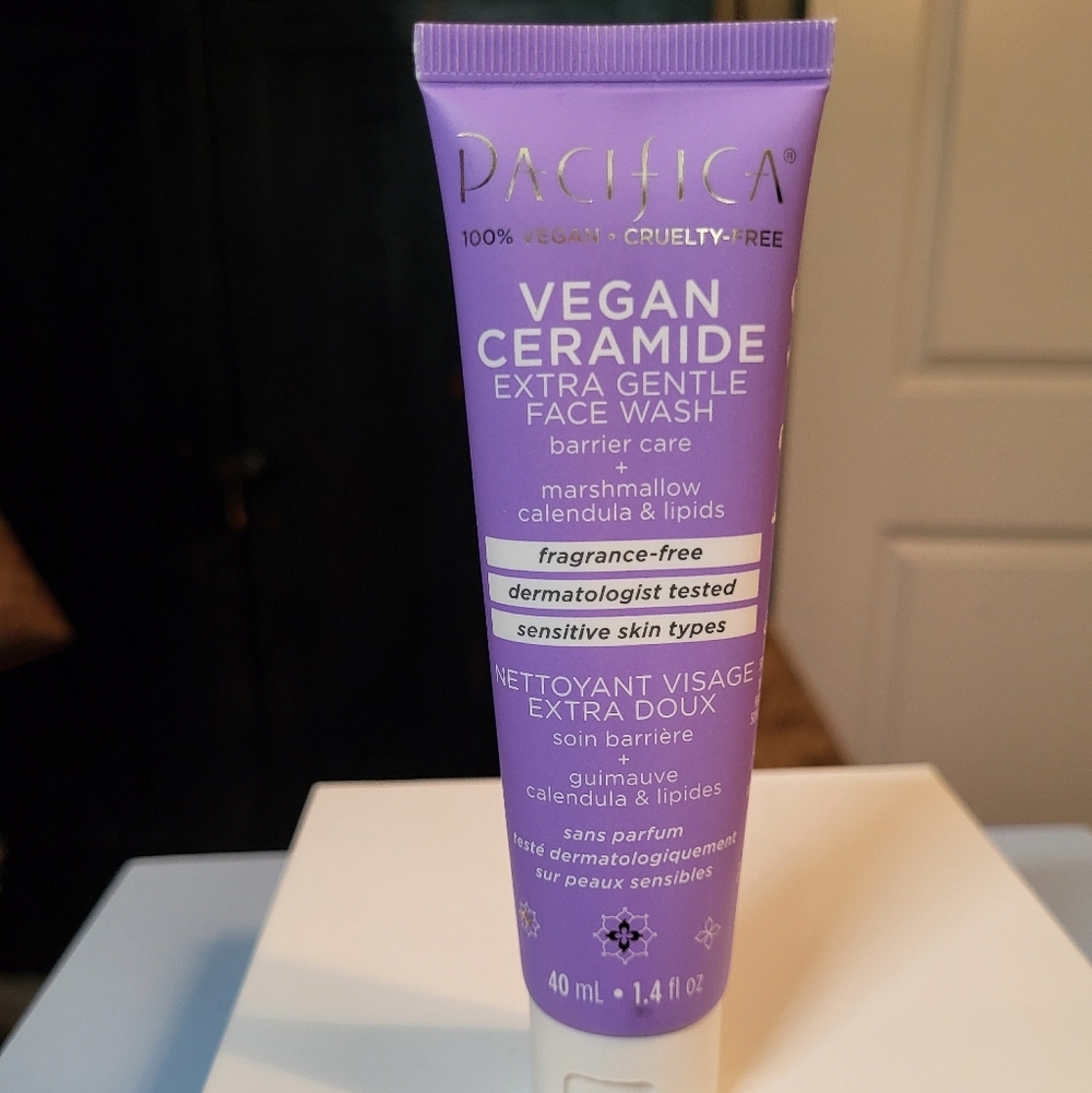 Pacifica Vegan Ceramide Extra Gentle Face Wash, 40ml, New